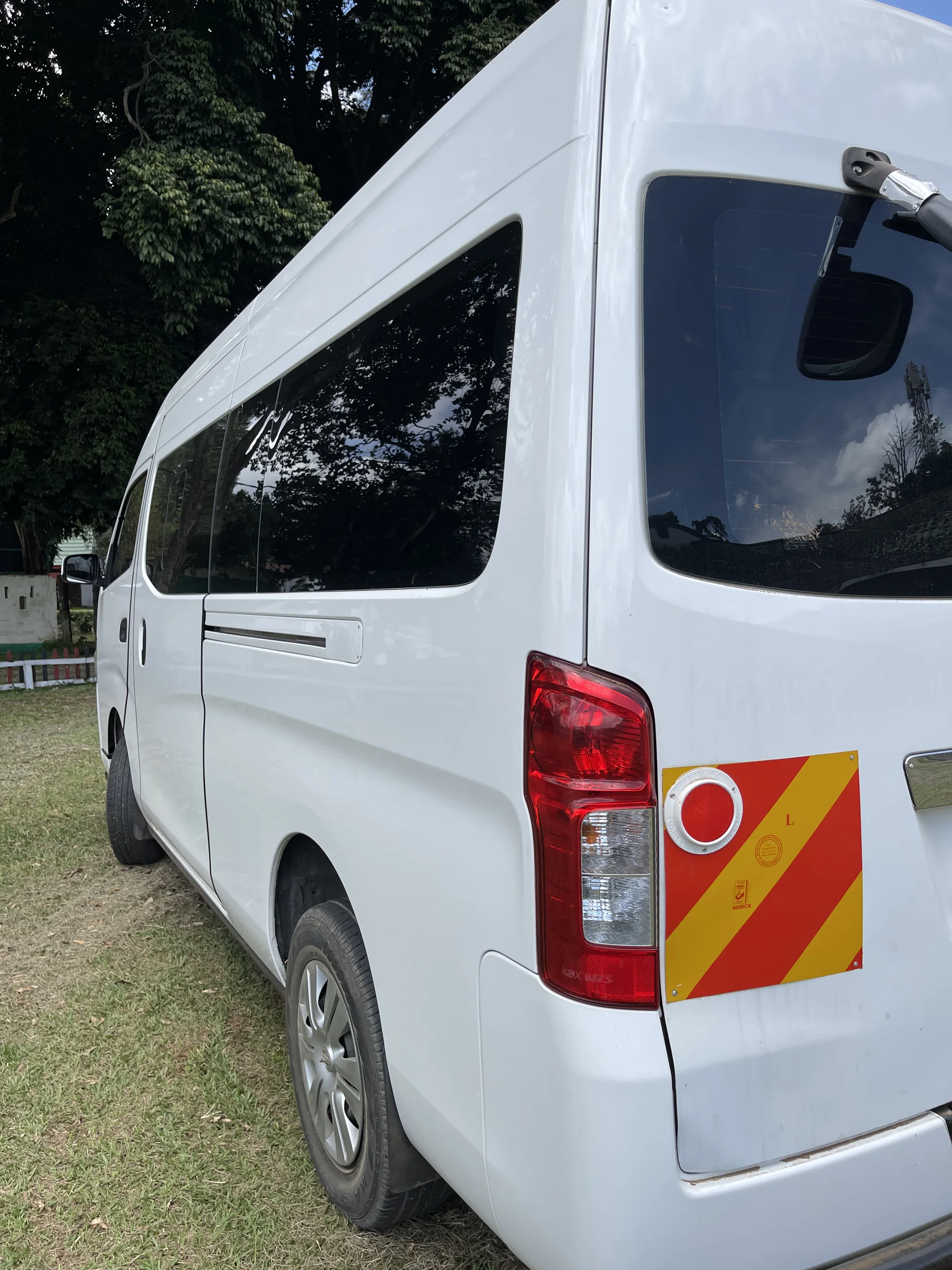 FunFlights' Executive Tour Van, the vehicle behind the executive transport service.